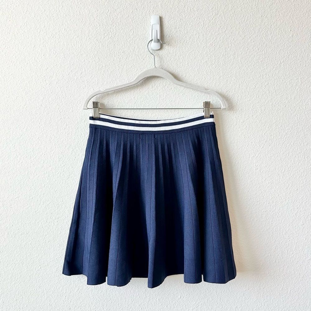 NWT 525 America LARISSA: STRIPE WAIST PLEATED TENNIS SKIRT Navy Blue Sz Medium - Picture 4 of 8